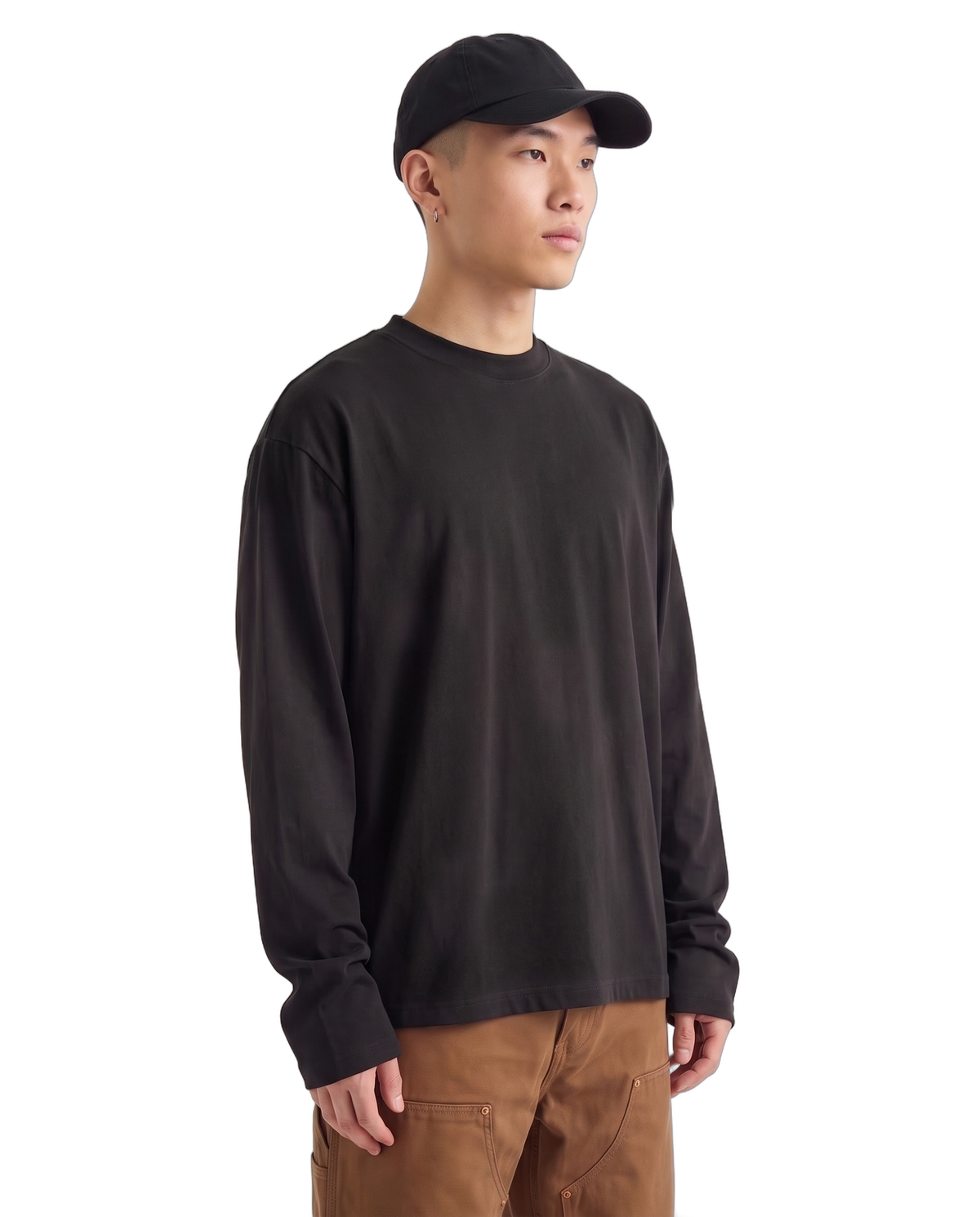 Blank Baggy L/S Tee on body - Black