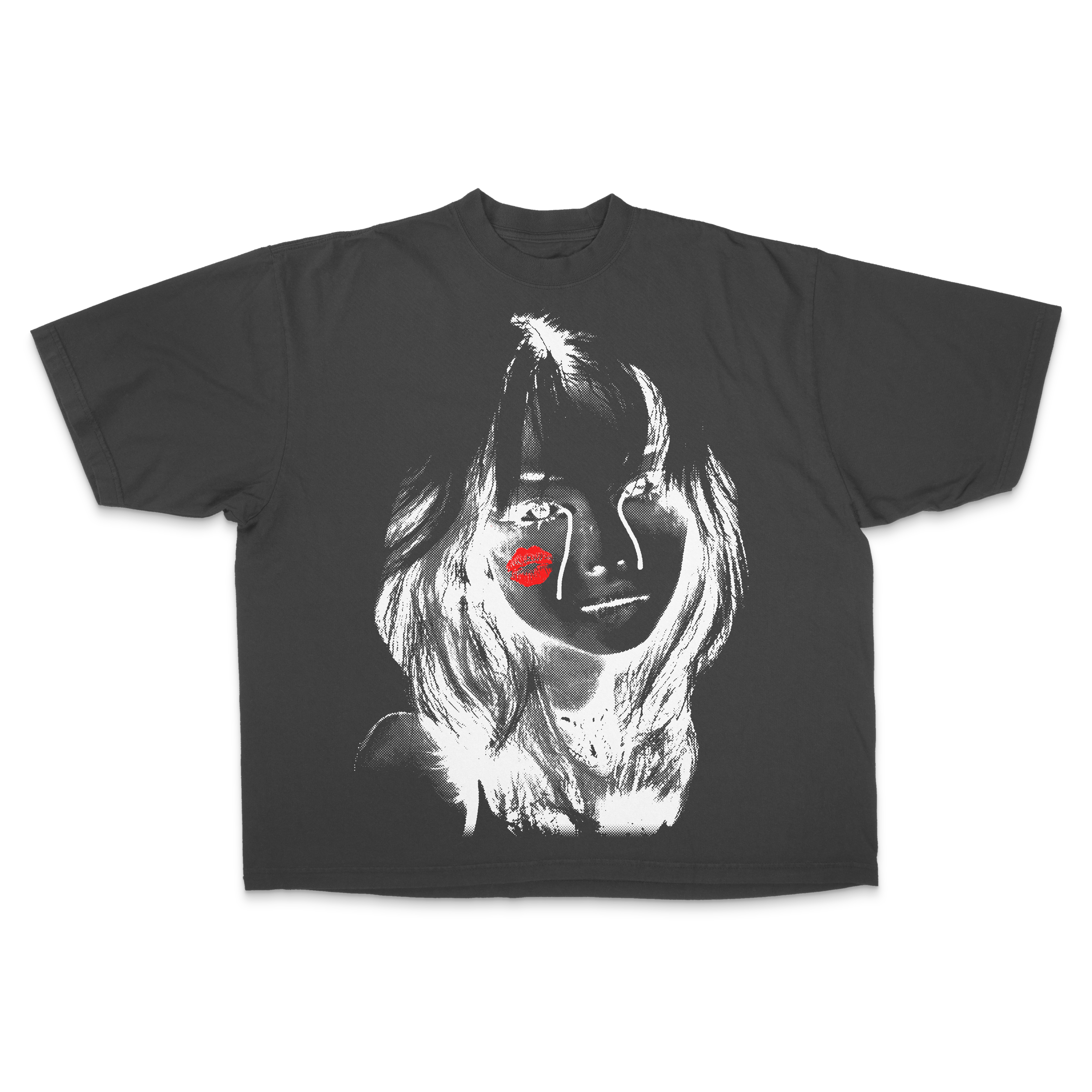 Amulet Kiss Drop Shoulder Tee