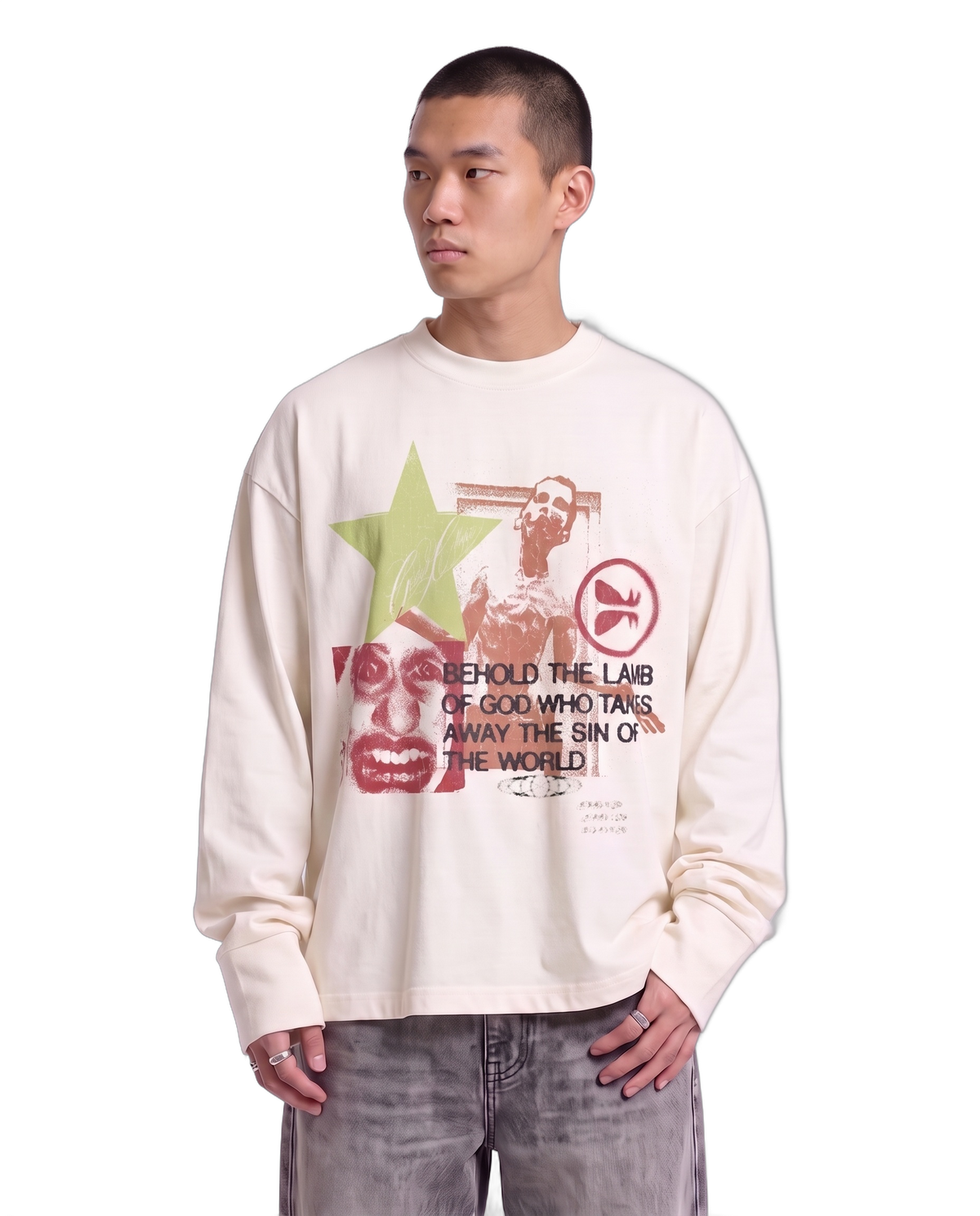 Expression Baggy L/S Tee on body - Off White
